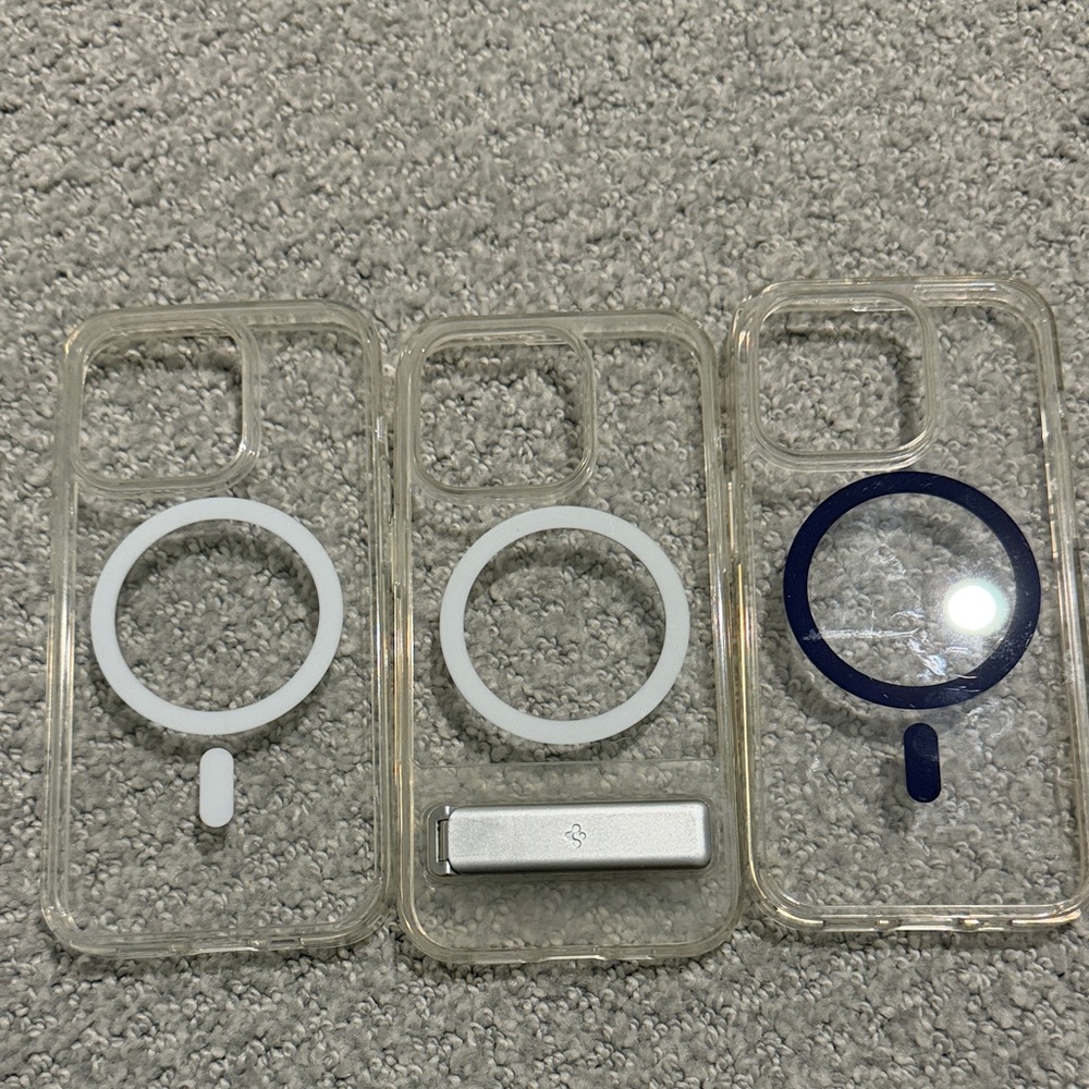 Spigen Clear Case Trio with MagSafe Rings